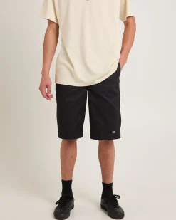 13 Inch Multi Pocket Shorts