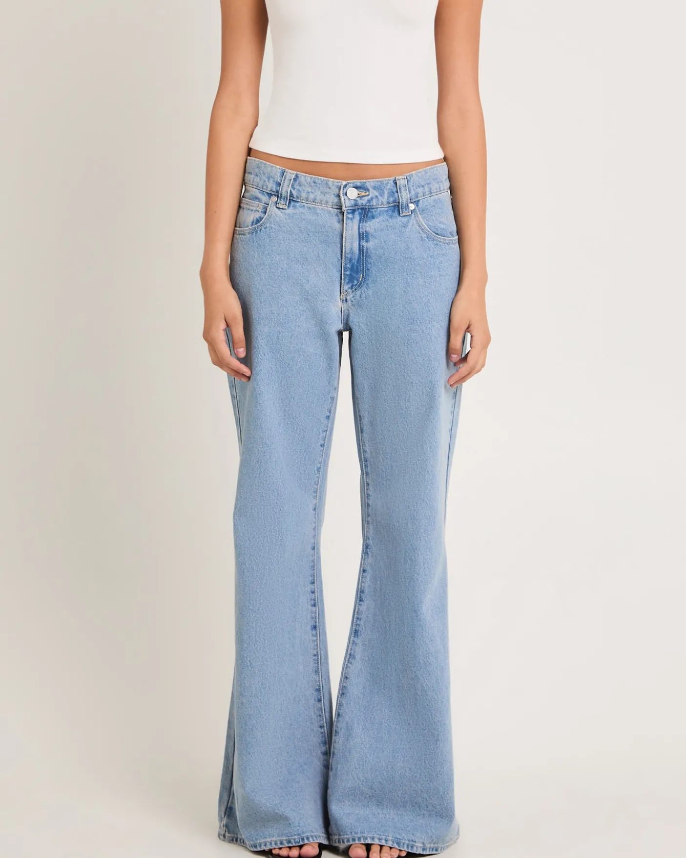 99 Low Baggy Flare Denim Jeans Paris