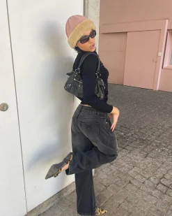 99 Low Barrel Denim Jeans Sophie Worn