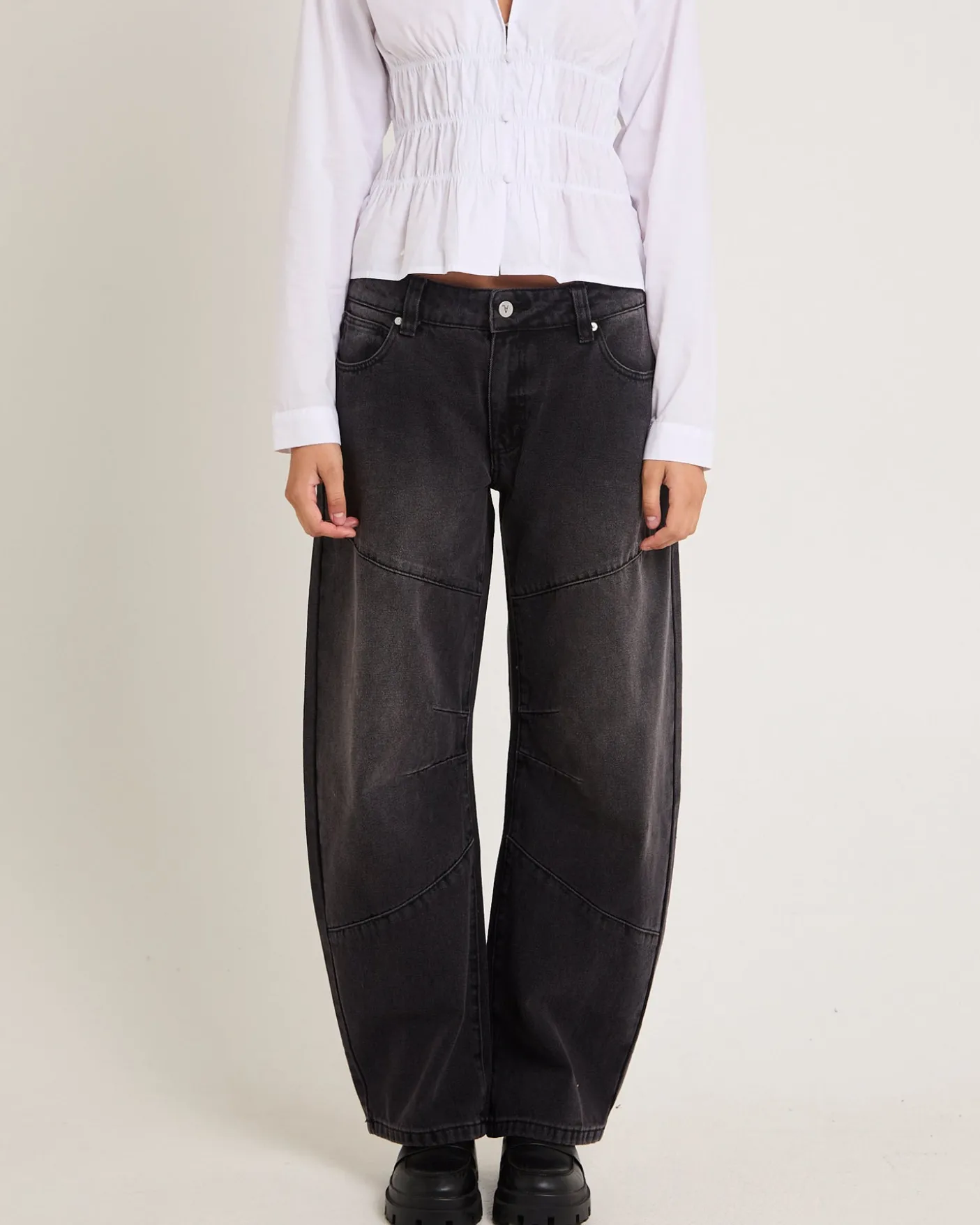 99 Low Barrel Denim Jeans Sophie Worn