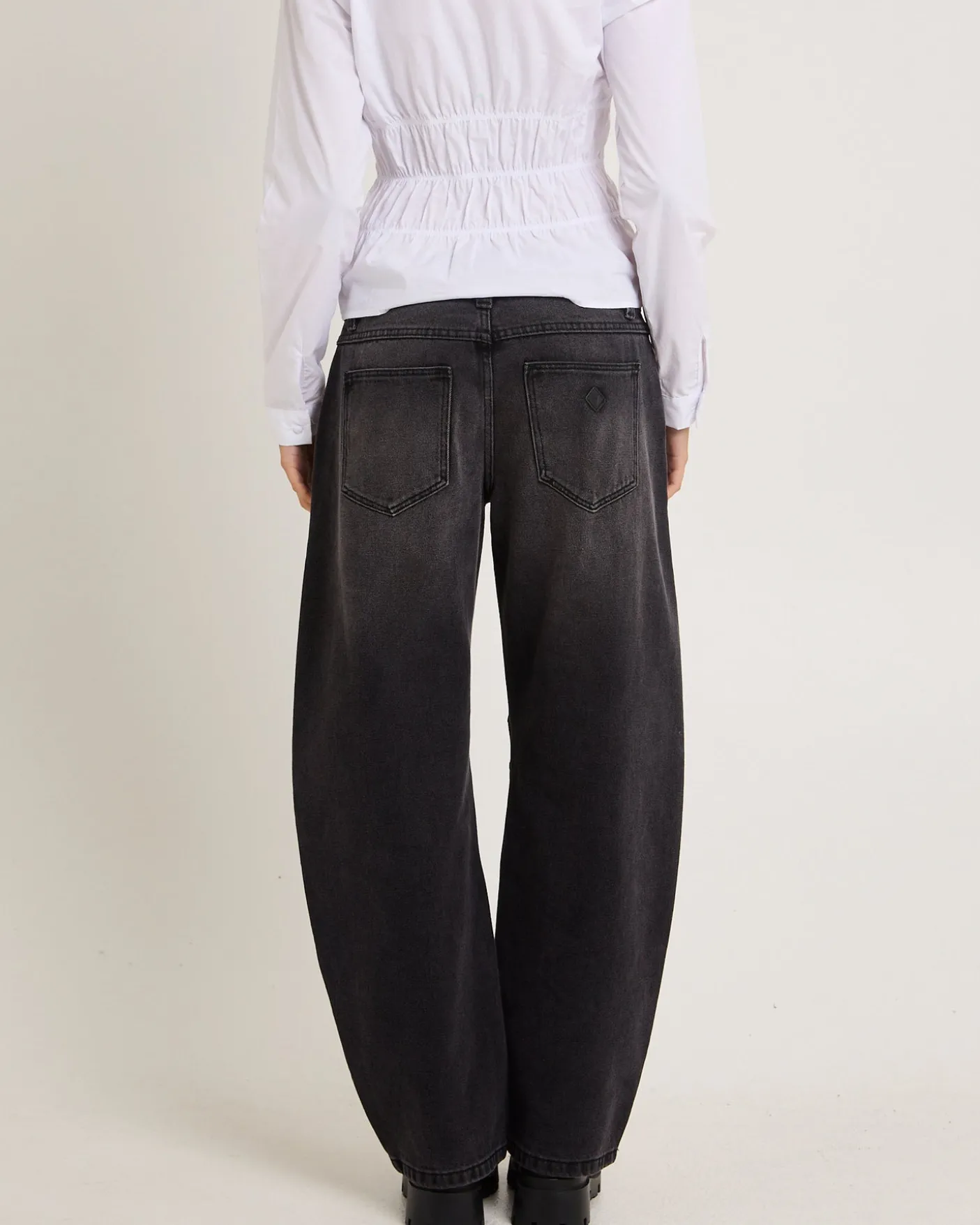 99 Low Barrel Denim Jeans Sophie Worn