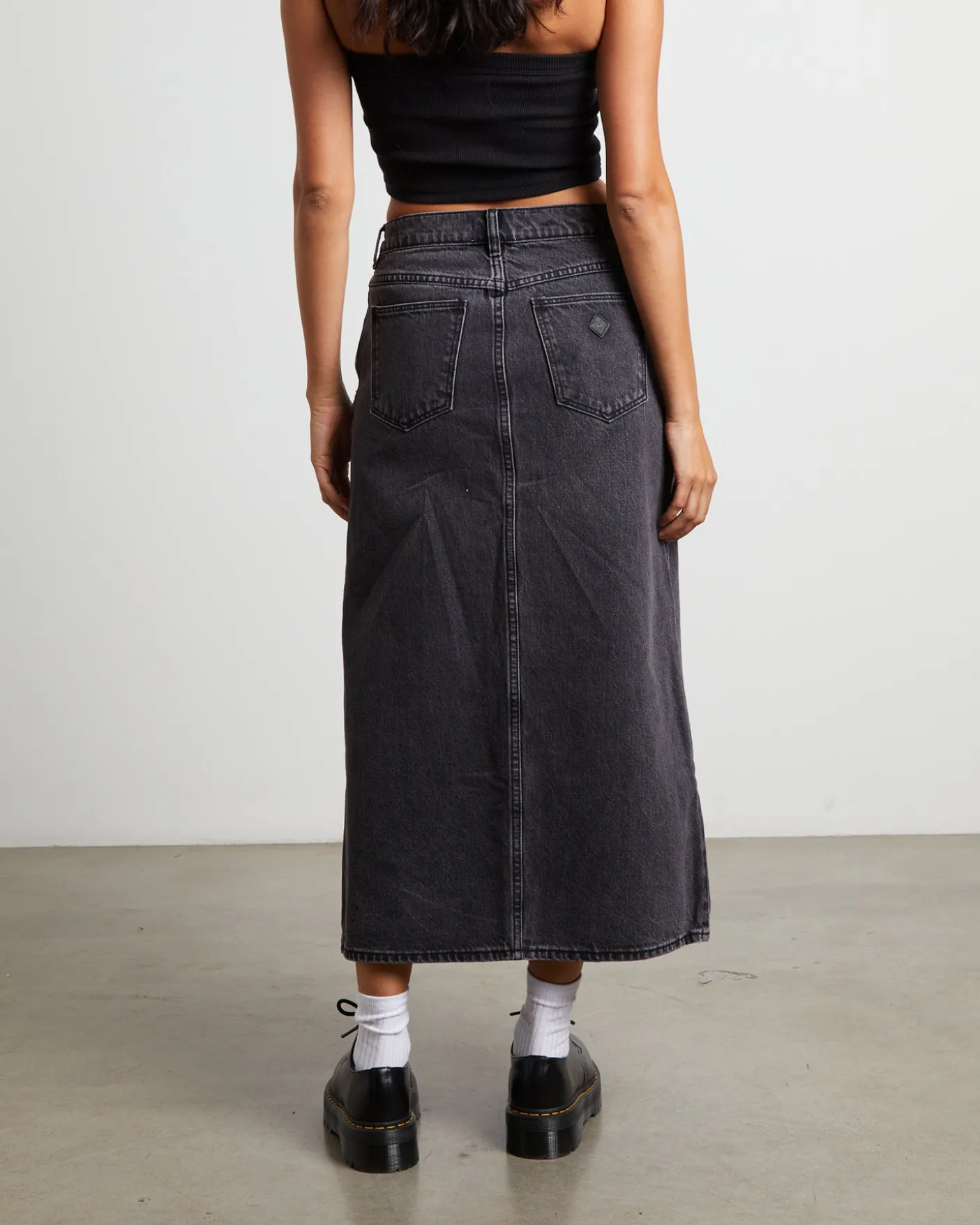 99 Low Denim Maxi Skirt in Chloe