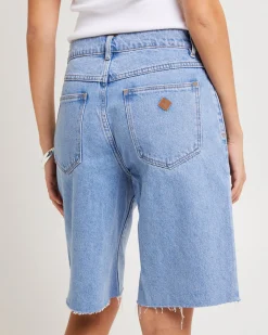 95 Mid Denim Jorts Gigi