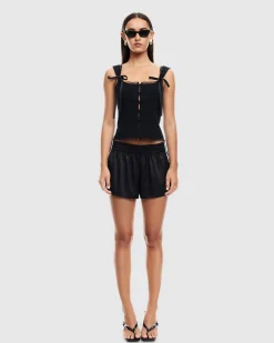 444 Shorts