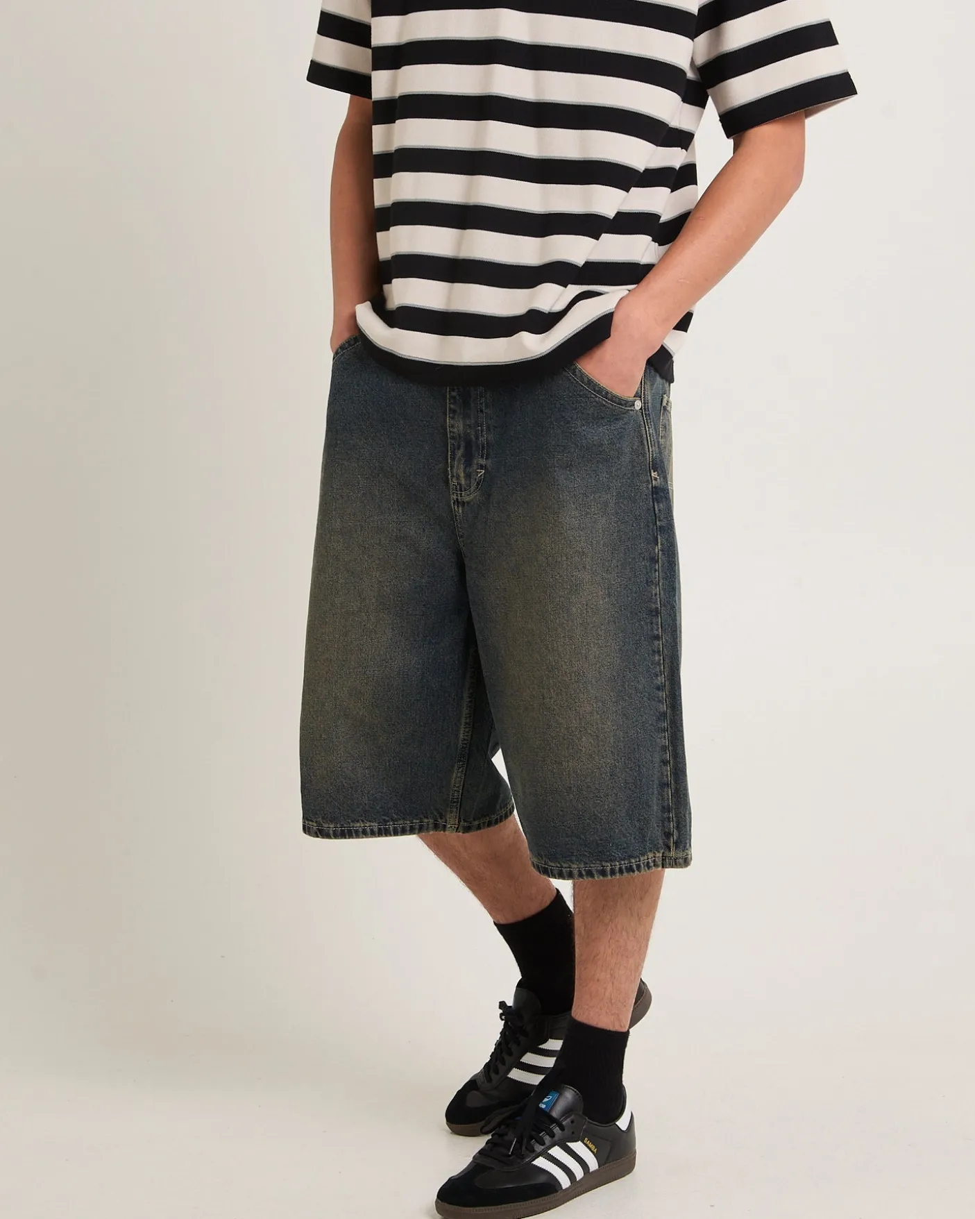 A6 Big Baggy Denim Shorts