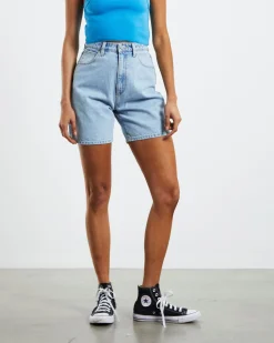 A Carrie Shorts
