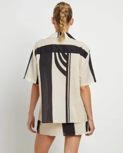 Alba Short Sleeve Shirt in Black Print