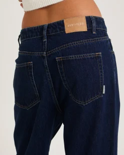 Alexa Mid Rise Relaxed Denim Jeans
