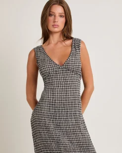 Asta Seersucker Maxi Dress