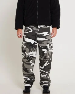 Auckland Camo Cargo Pants
