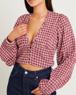 Base Seersucker Long Sleeve Top