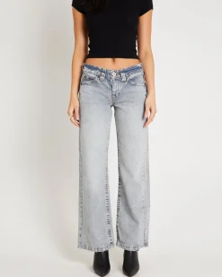 BDG Kayla Low-Rise Denim Jeans