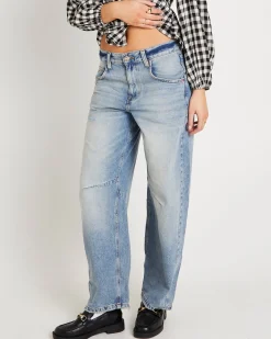 BDG Logan Buckle Baggy Barrel Denim Jeans