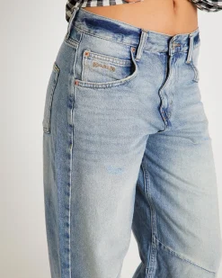 BDG Logan Buckle Baggy Barrel Denim Jeans