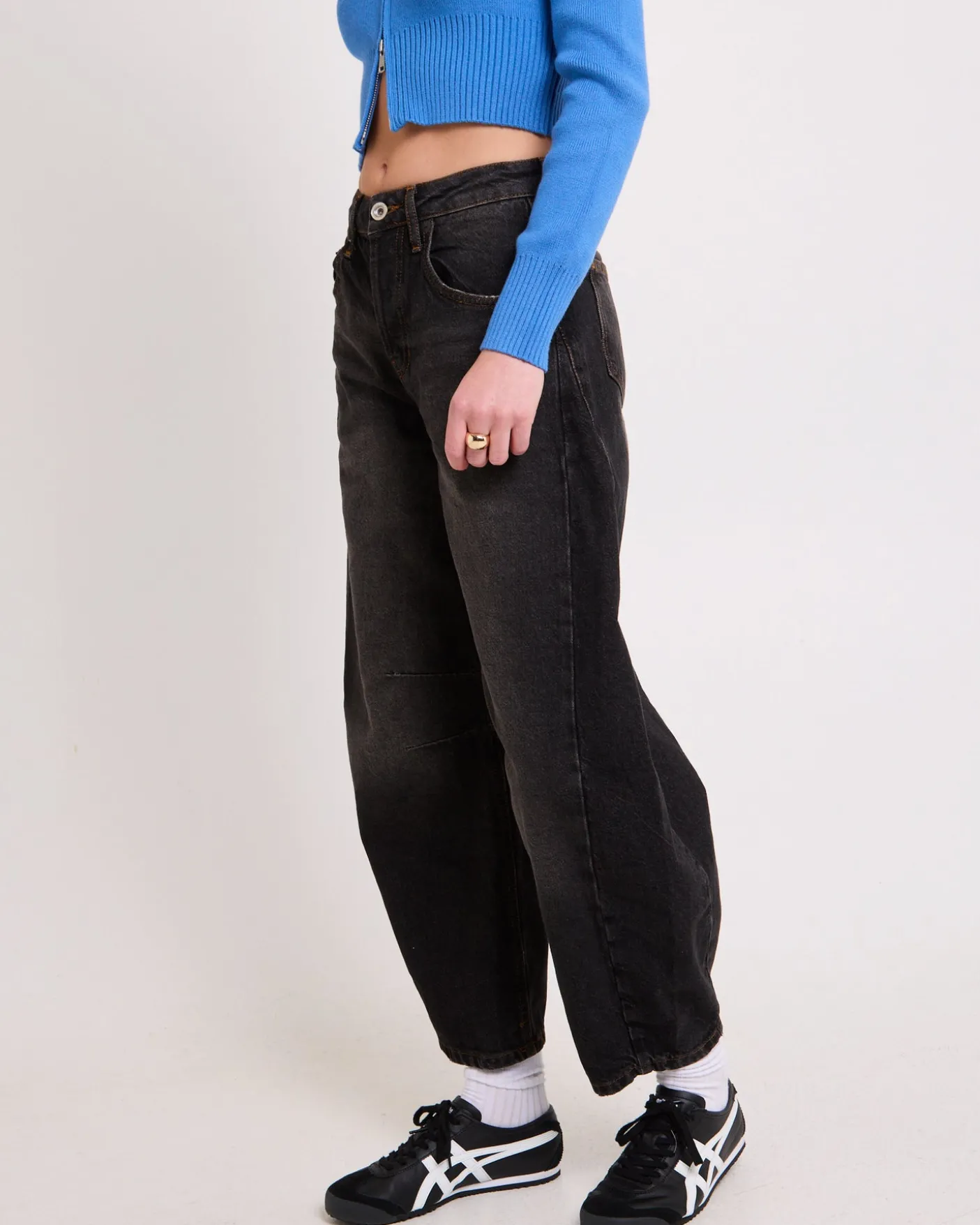 BDG Renae Barrel Denim Jeans