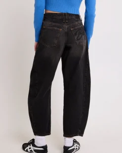 BDG Renae Barrel Denim Jeans