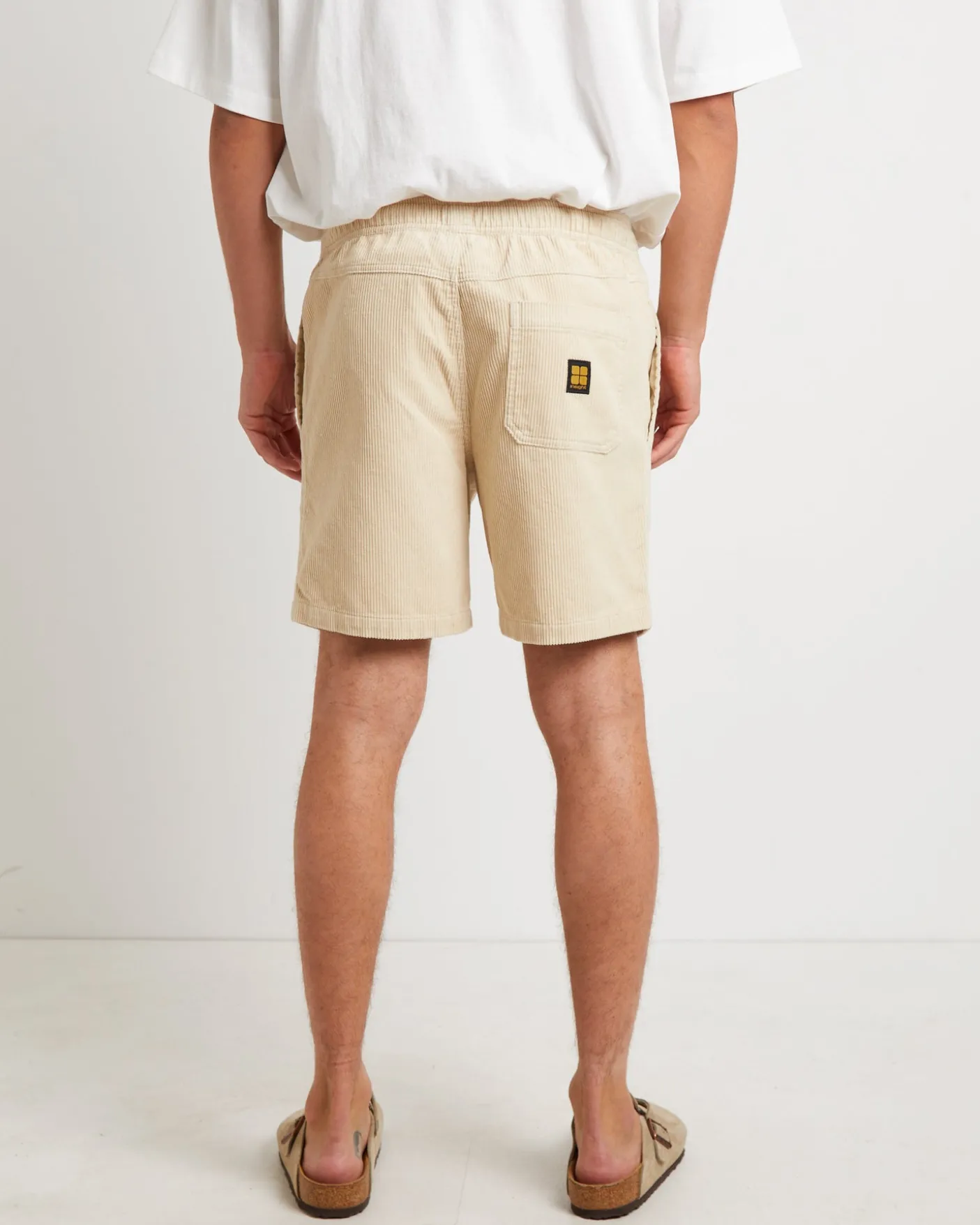 Bedford Cord Shorts in Latte