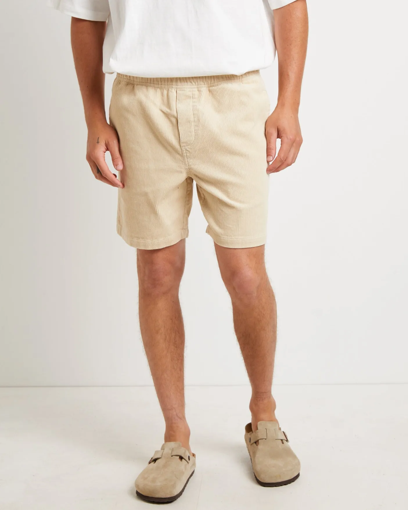 Bedford Cord Shorts in Latte