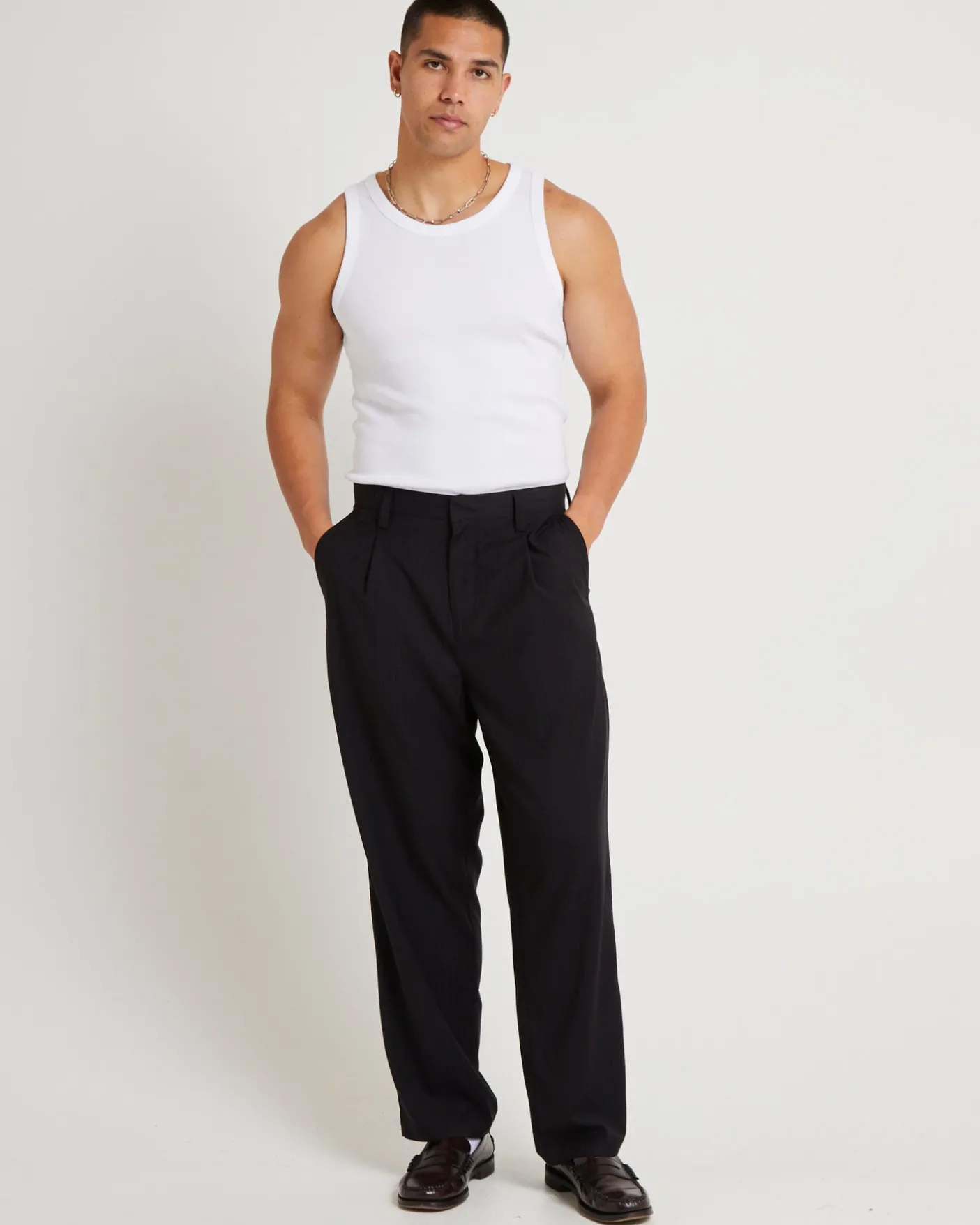Blade Pleated Trouser