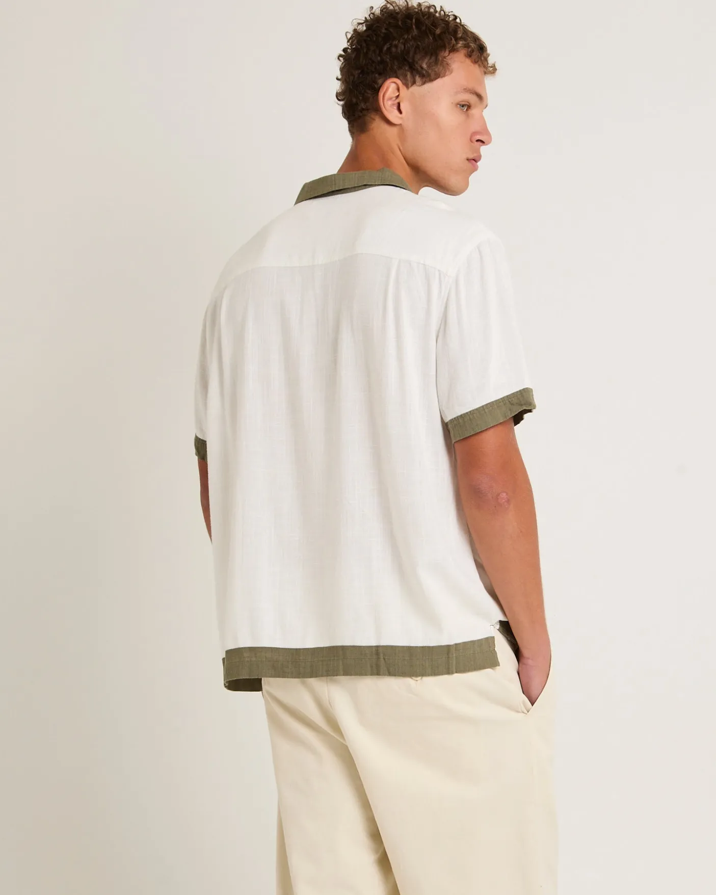 Border Linen Short Sleeve Resort Shirt