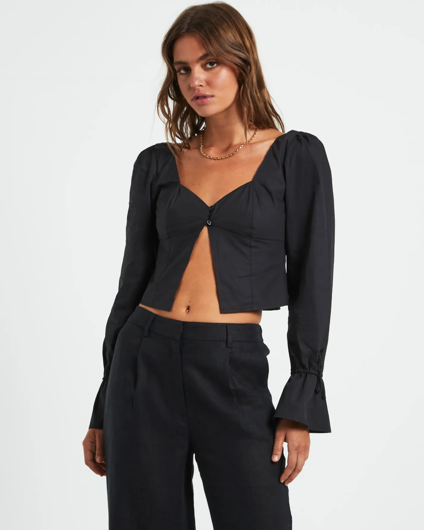 Bree Poplin Button Shirt in Black