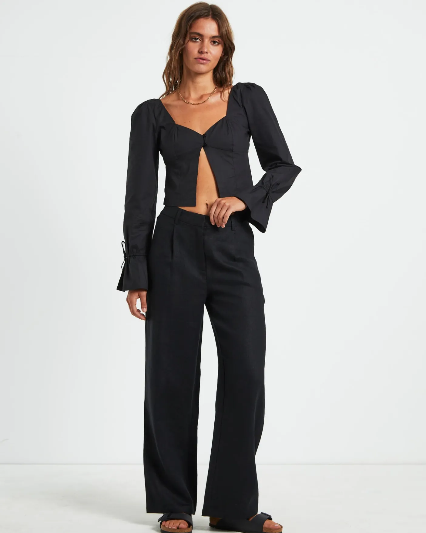 Bree Poplin Button Shirt in Black