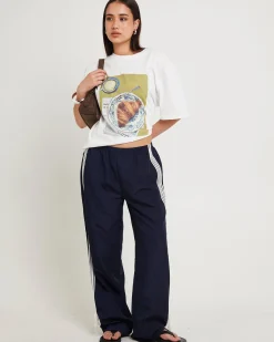 Cafe Culture Boyfriend T-Shirt