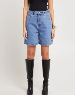 Carrie Denim Shorts Naomi