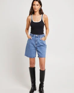 Carrie Denim Shorts Naomi