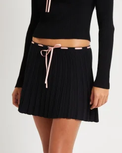 Cartia Laced Knit Kilt Mini Skirt