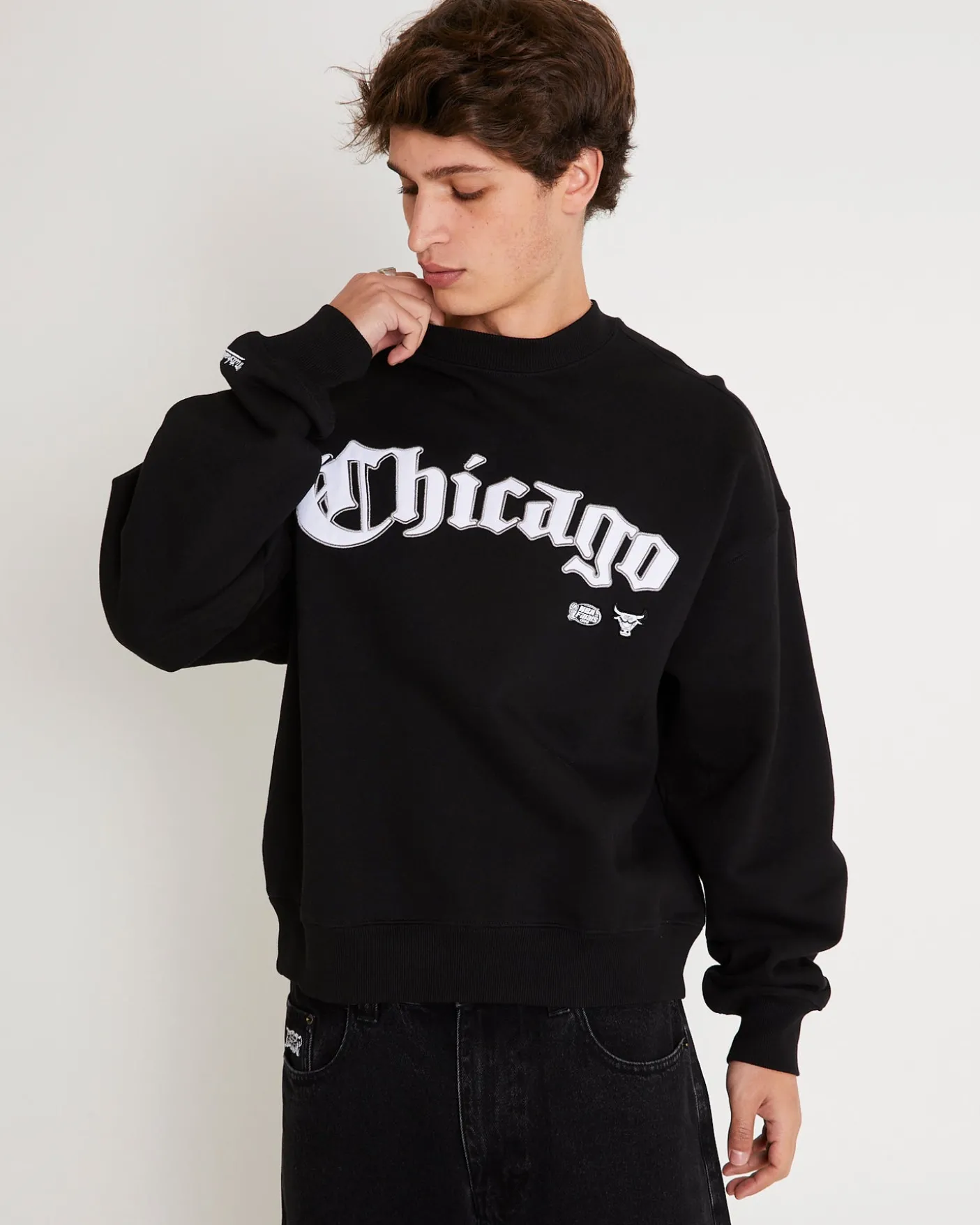 Chicago Bulls Field To The Court Crewneck Jumper