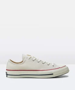 Chuck Taylor All Star '70 Lo Sneakers