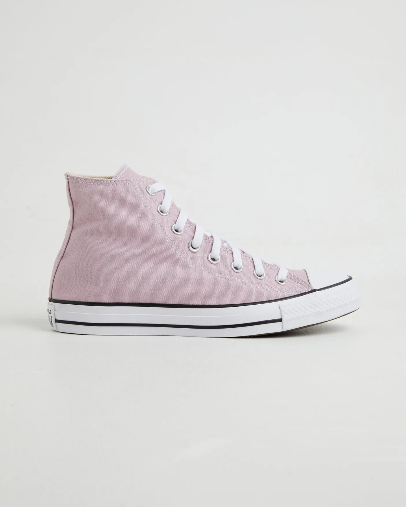 Chuck Taylor All Star Hi Top Sneakers in Phantom Violet