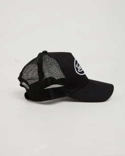 Classic Trucker 51 Cap in Black
