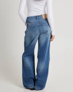 Coco Relaxed Innovative Jeans