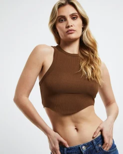 Curved Hem Tank