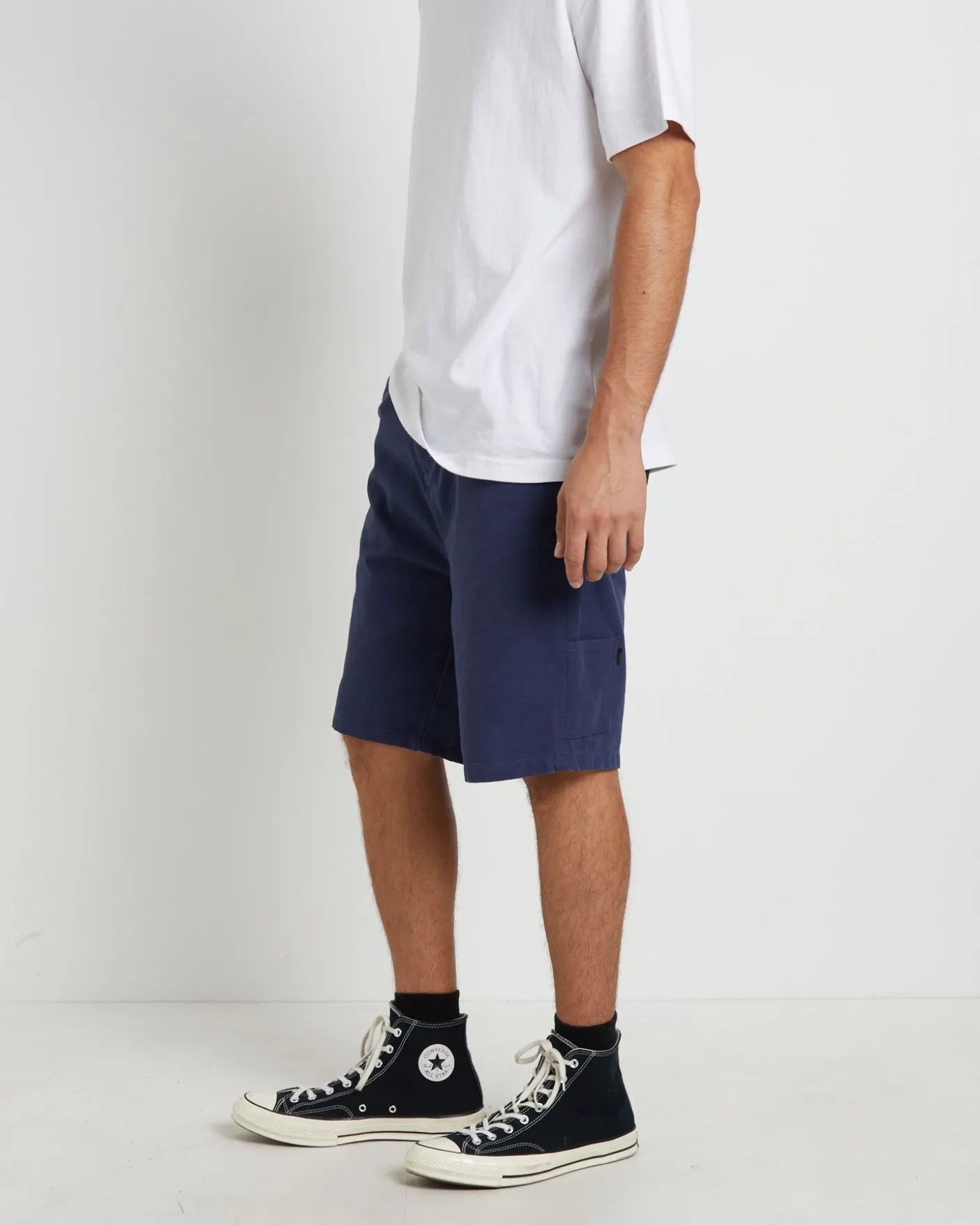 Distend Walkshorts in Cadet Navy