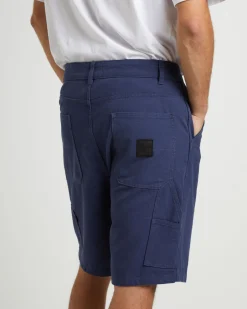 Distend Walkshorts in Cadet Navy