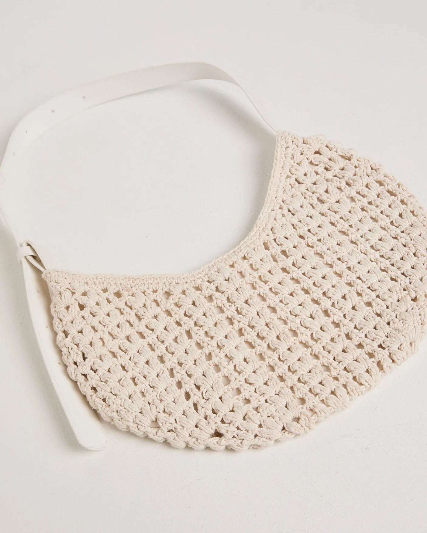 Diya Shoulder Bag