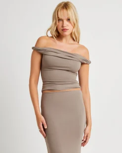 Dom Slinky Roll Top