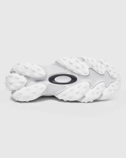 Edge Flex Sneakers