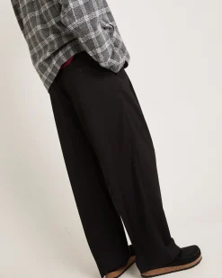 Edge Wide Leg Pants
