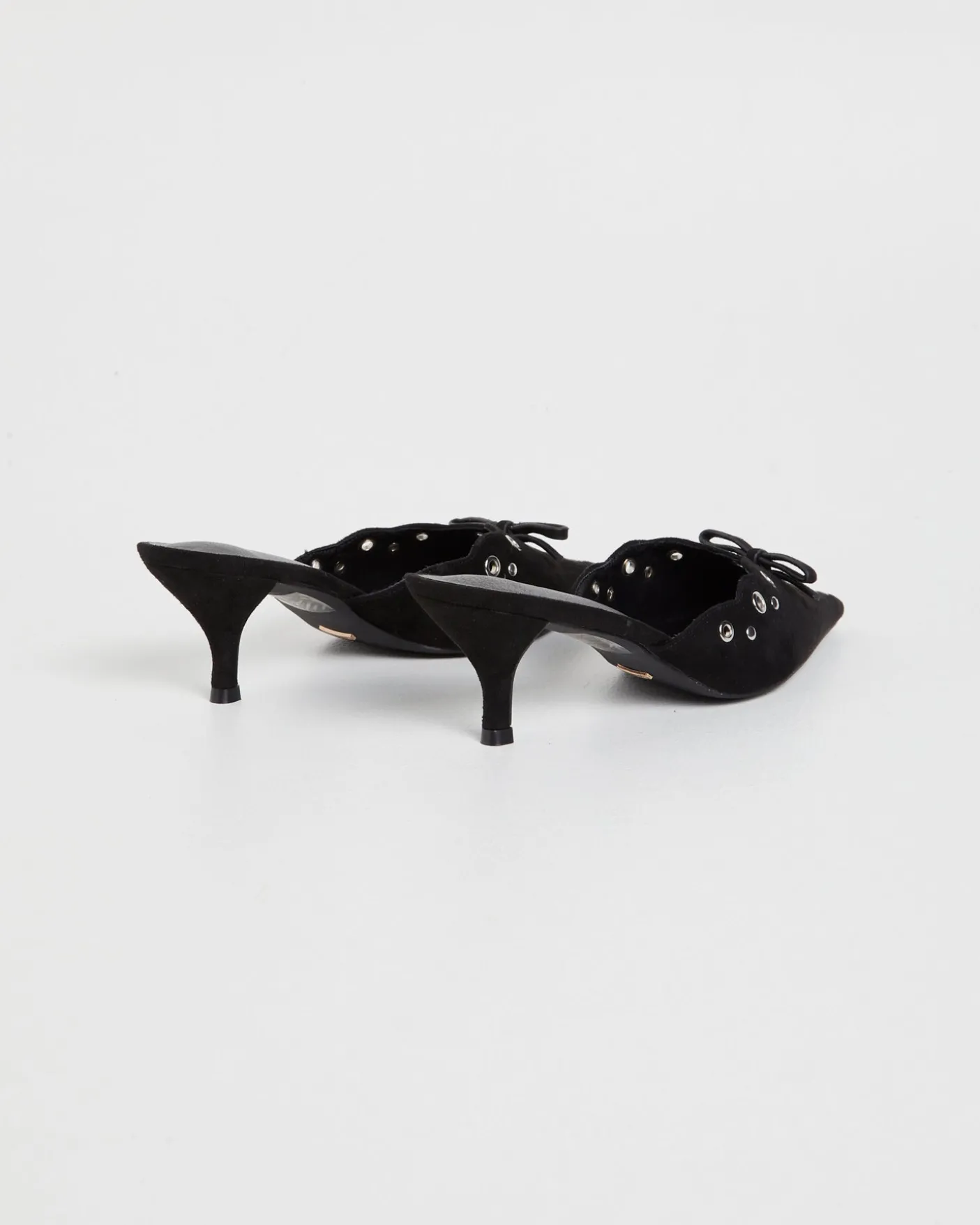 Elio Pointed Mule Black Suede