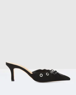 Eyelet Kitten Heels in Black