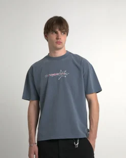 Gaze Cropped T-Shirt