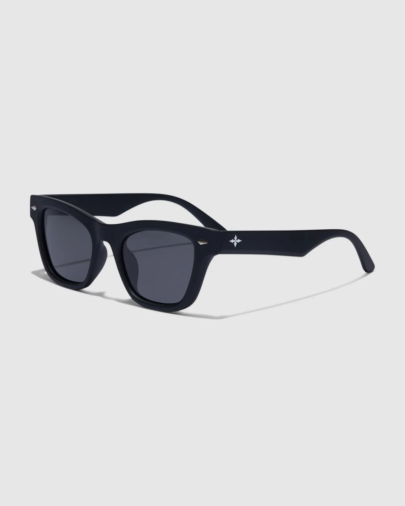 Generator Sunglass