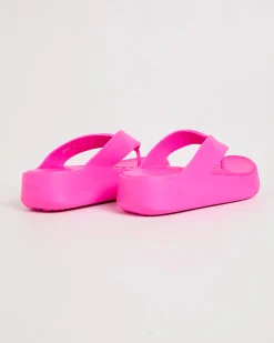 Getaway Platform Flip Flop