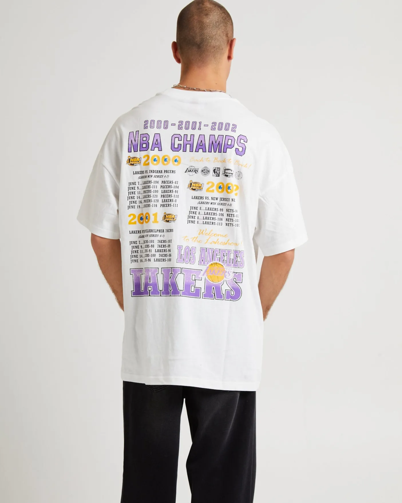Glow Up Grizzlies Short Sleeve T-Shirt Vintage White