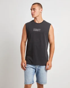 Gritter Muscle Tee in Black