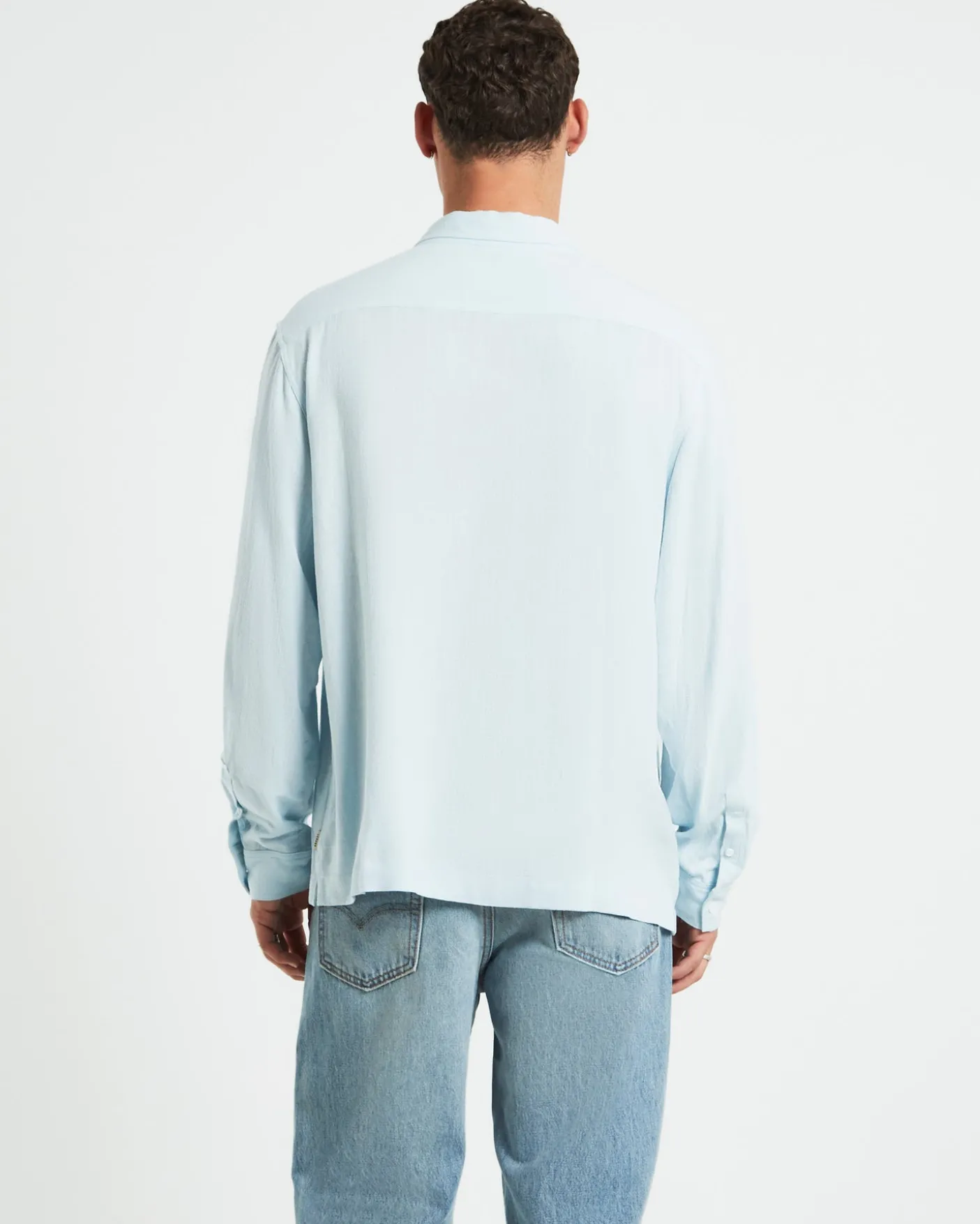 Harrison Linen Long Sleeve Shirt in Sky Blue